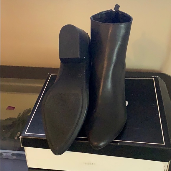 To Big - Picture 3 of 5